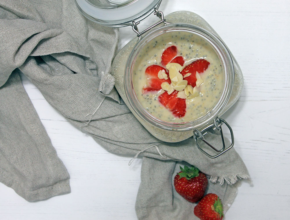 Strawberry And Almond Chia Pudding