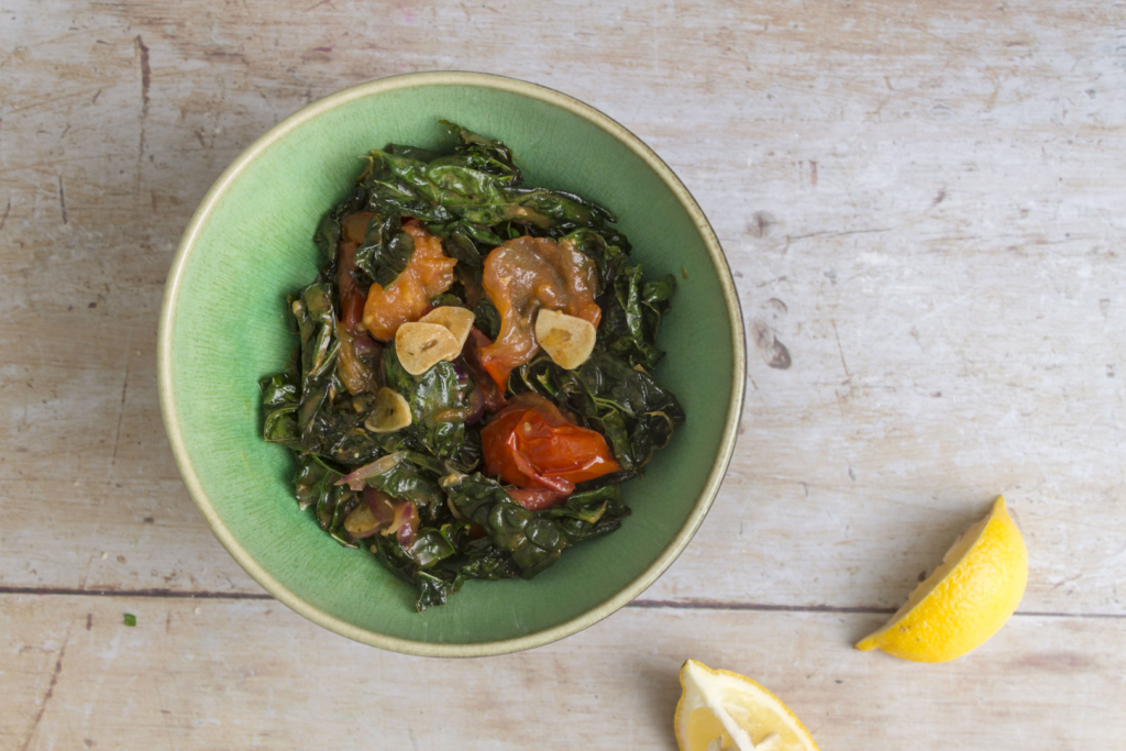 Braised Kale with Tomatoes
