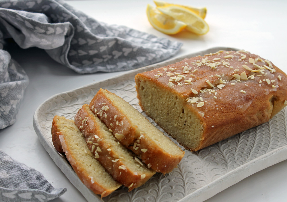 Lemon Drizzle Loaf Cake