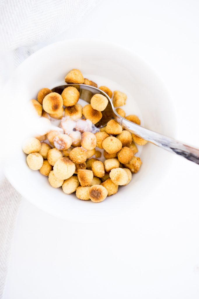 Paleo Puff Cereal