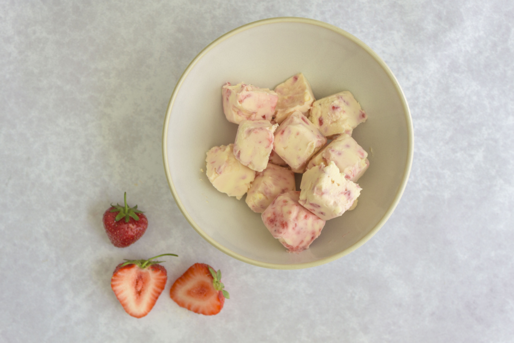 Strawberry Fat Bomb Bites