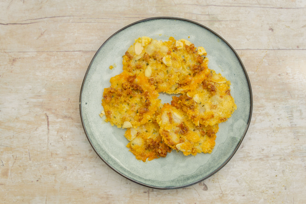 Parmesan, Almond and Chorizo Chips