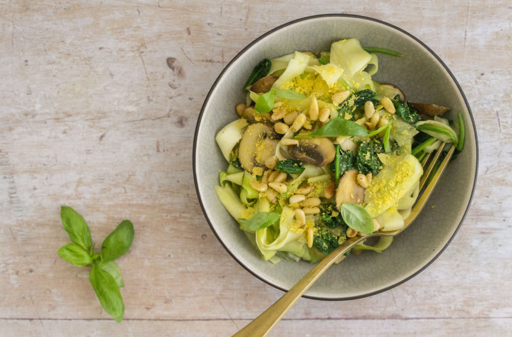 Vegan Mushroom and Spinach Spaghetti