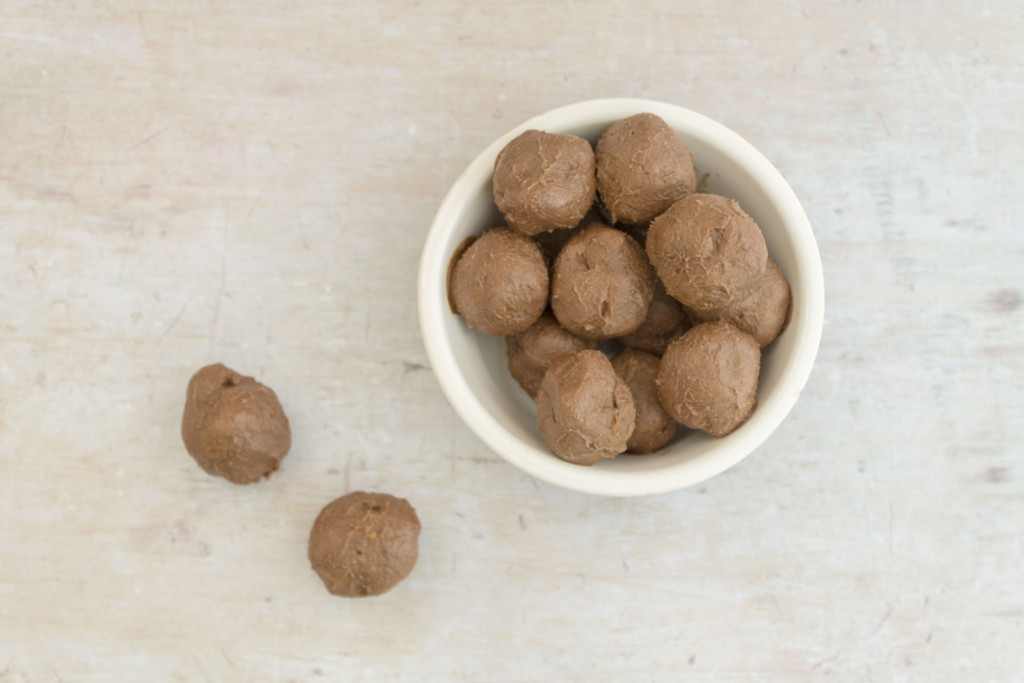 Chocolate Peanut Butter Fudge Fat Bombs