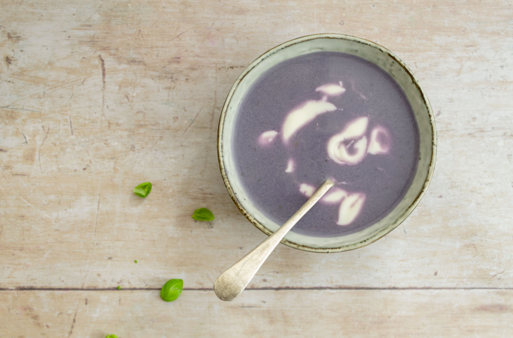 Red Cabbage Soup