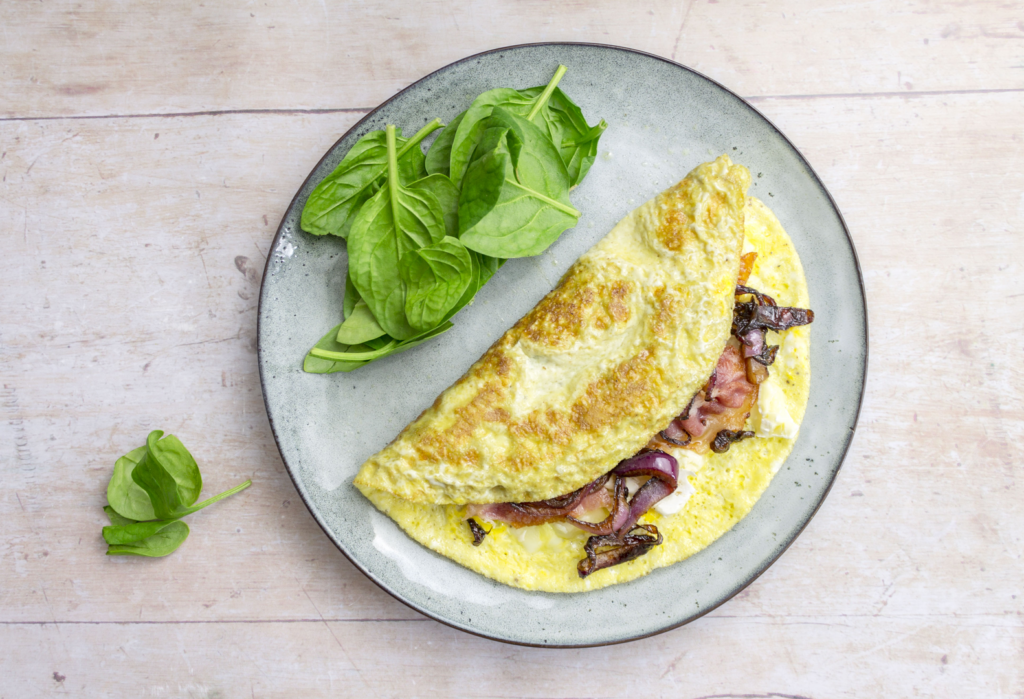 Bacon, Brie and Balsamic Onion Omelette