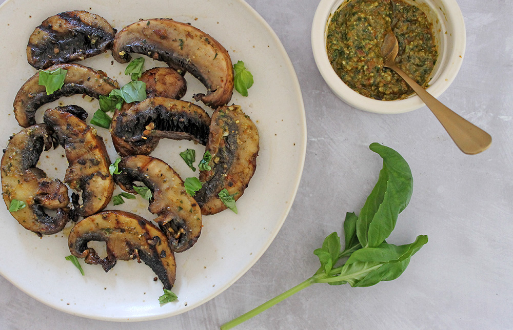 Mushroom Wedges With Pesto