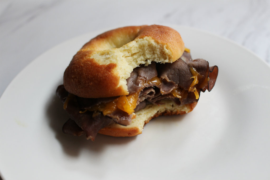 Beef 'n' Cheddar Sandwich