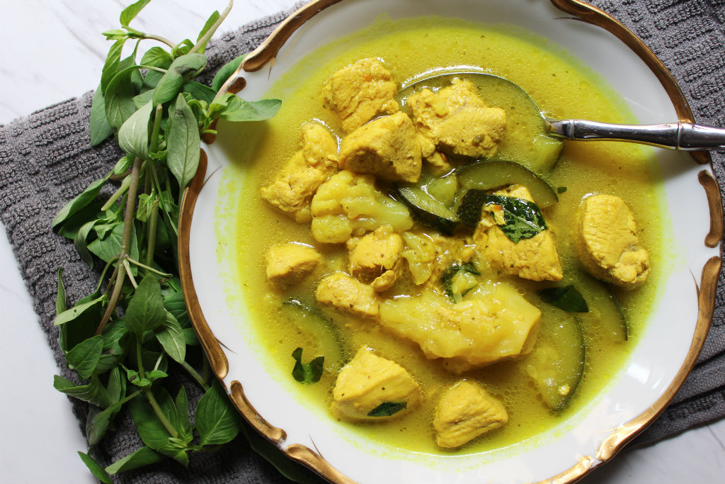 Yellow Chicken Curry