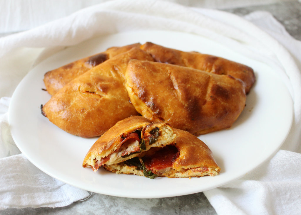 Mini Pepperoni Pizza Calzones