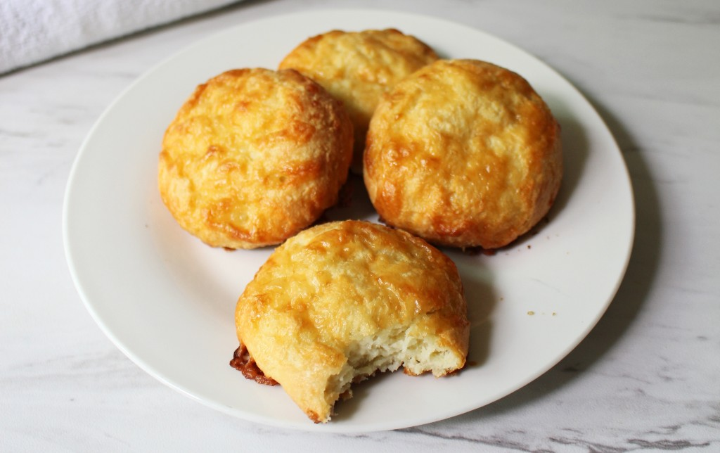 Cream Cheese And Aged Cheddar Bread Rolls