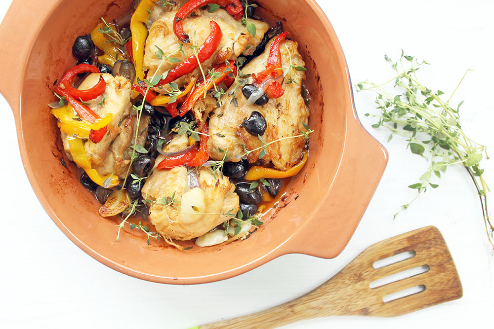Chicken Thighs With Peppers And Olives