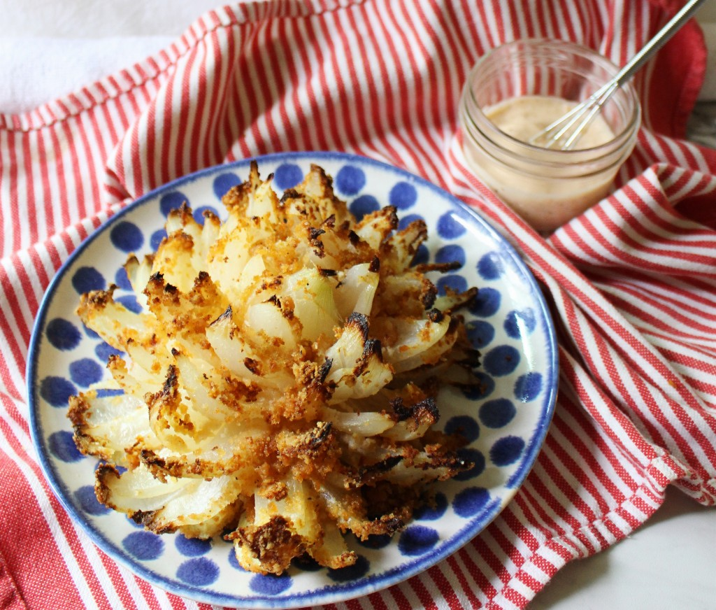 Crispy Retro Blooming Onion