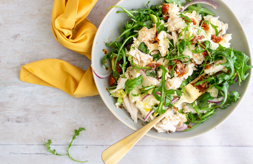 Chicken, Sundried Tomato, Mozzarella and Basil Salad