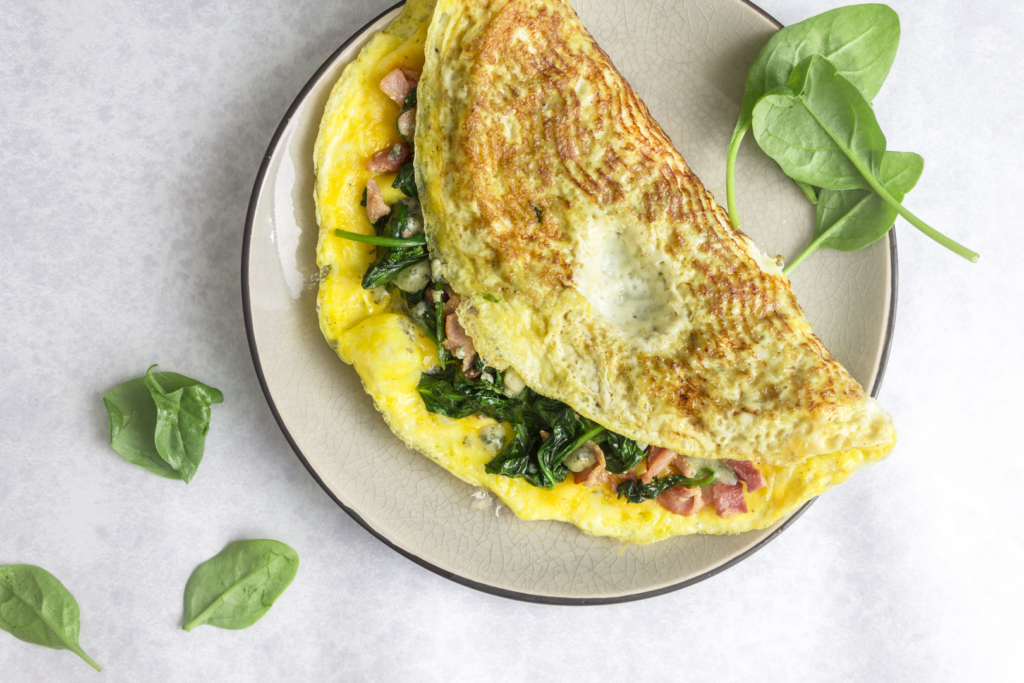Bacon, Blue Cheese and Spinach Omelette