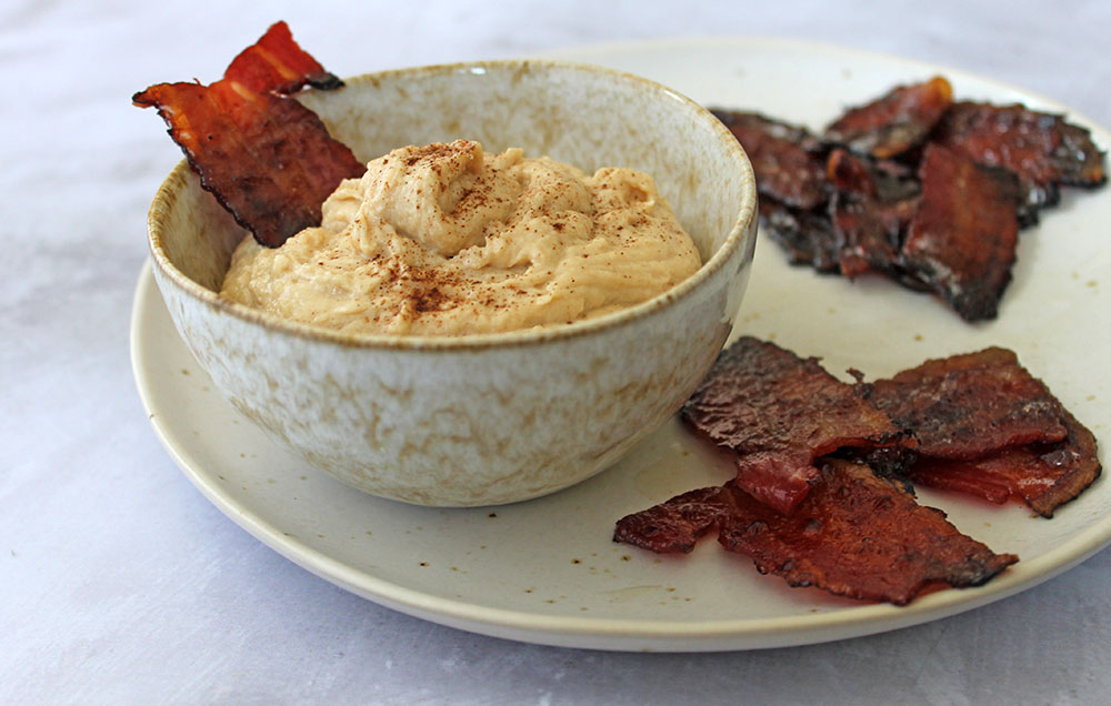 Maple Bacon Chips With Peanut Butter Dip