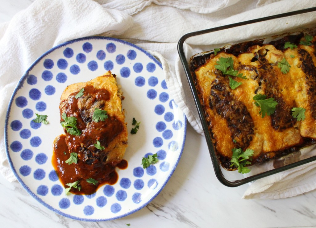 Shredded Beef Enchiladas Rojas