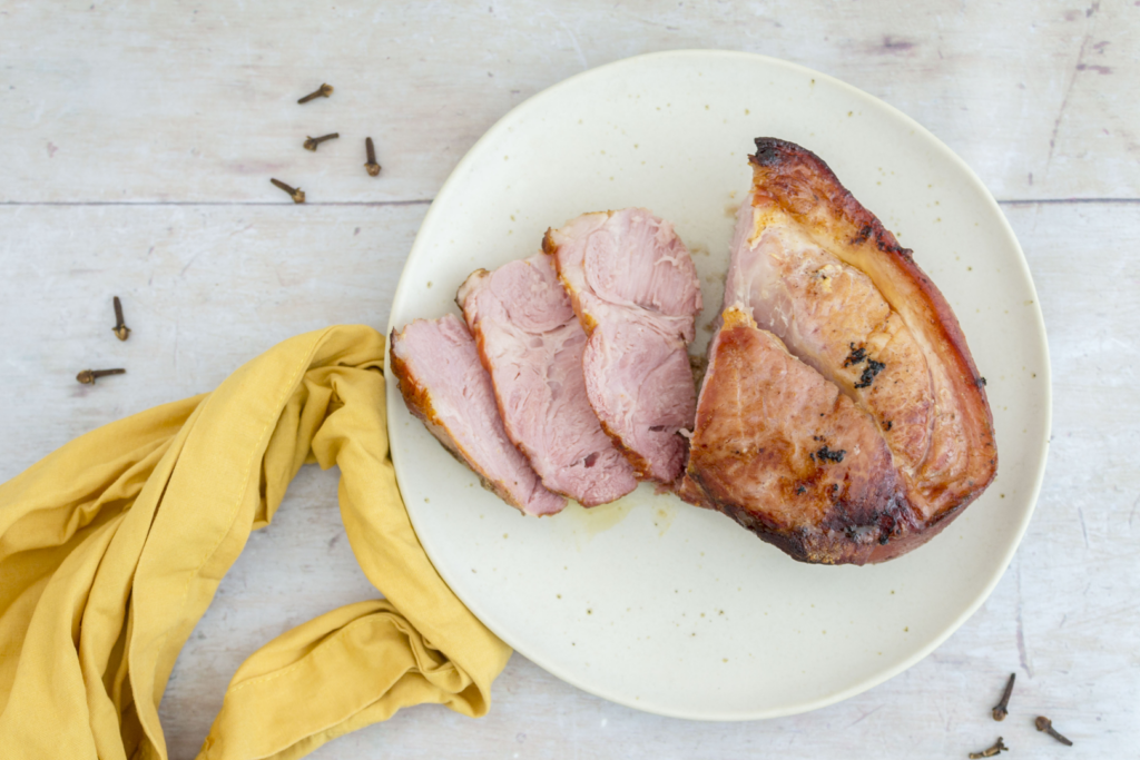 Thanksgiving Glazed Ham