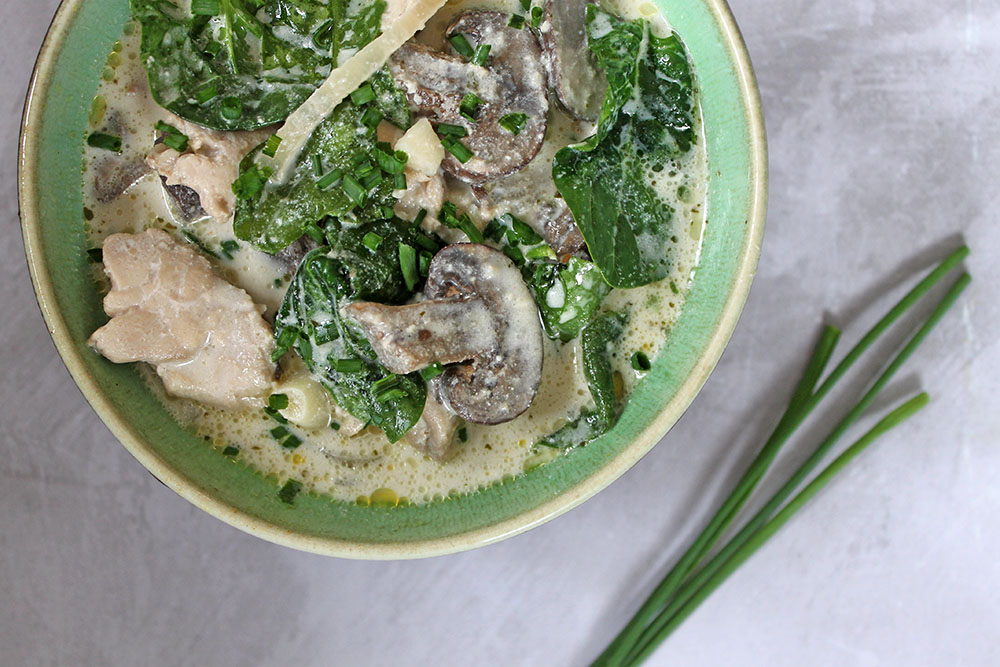 Crockpot Creamy Chicken And Mushroom Stew