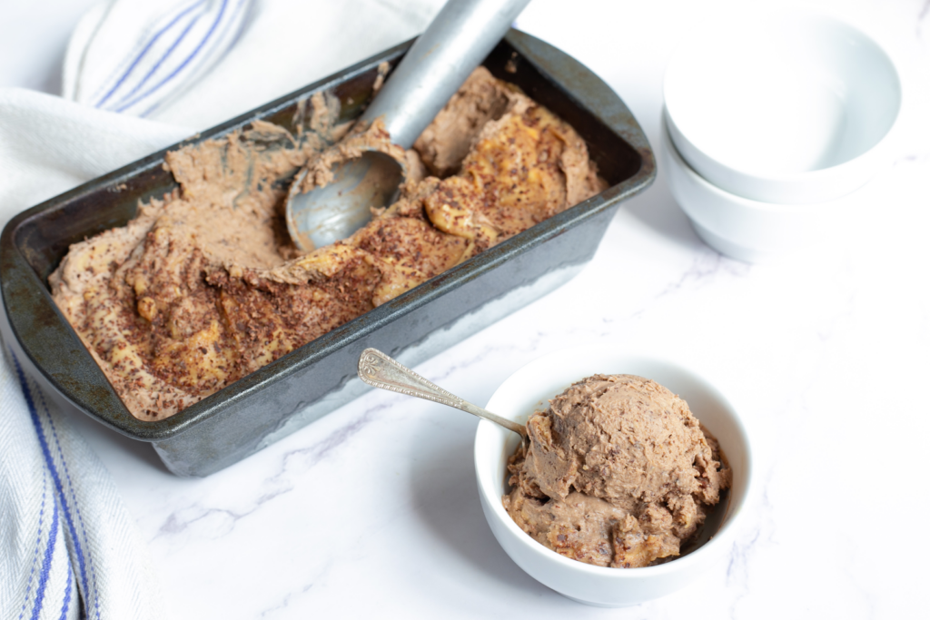 No-Churn Avocado Ice-cream with Chocolate and Peanut Butter