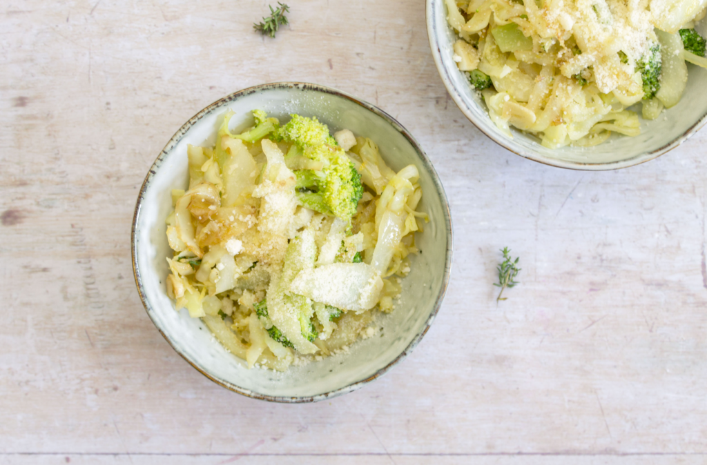 Cabbage Pasta with Broccoli