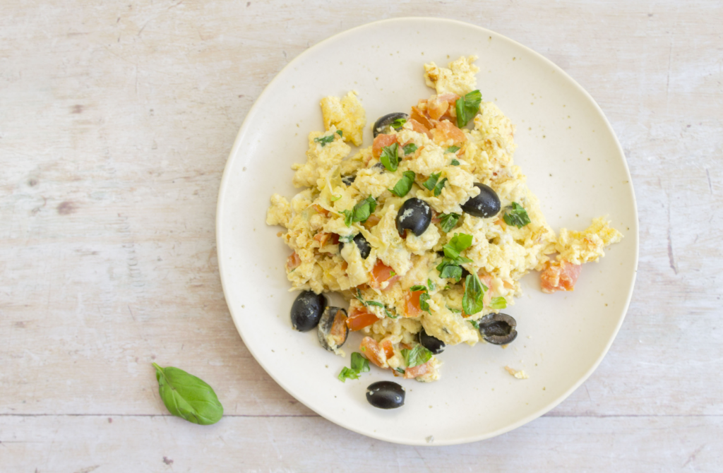 Tomato and Mozzarella Scrambled Eggs