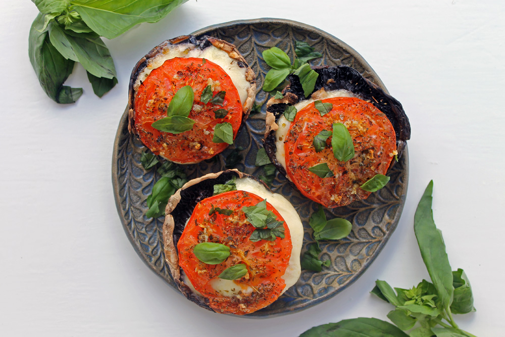 Vegetarian Mushroom Pizza Bites