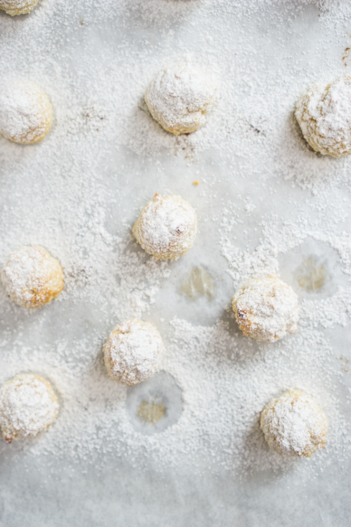 Amaretti Cookies