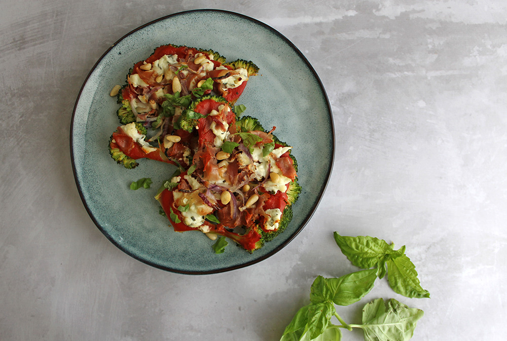 Broccoli Steak Pizza With Prosciutto And Goats Cheese