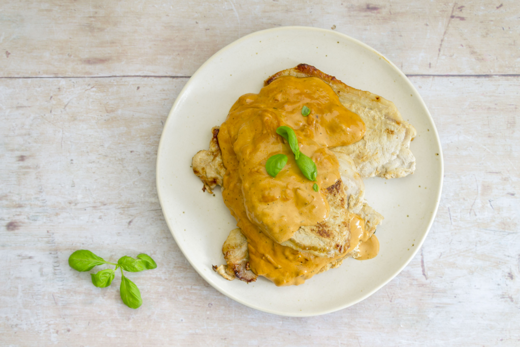 Pork Loins with Creamy Tomato Sauce