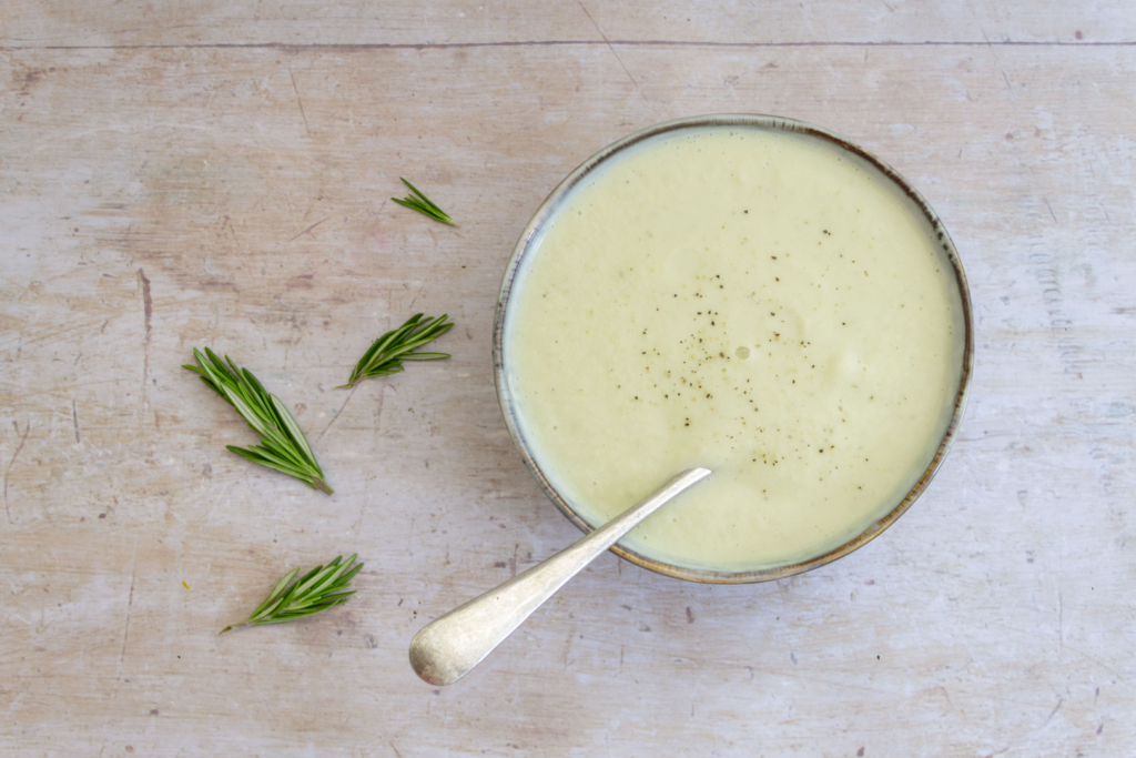 Cauliflower And Leek Soup